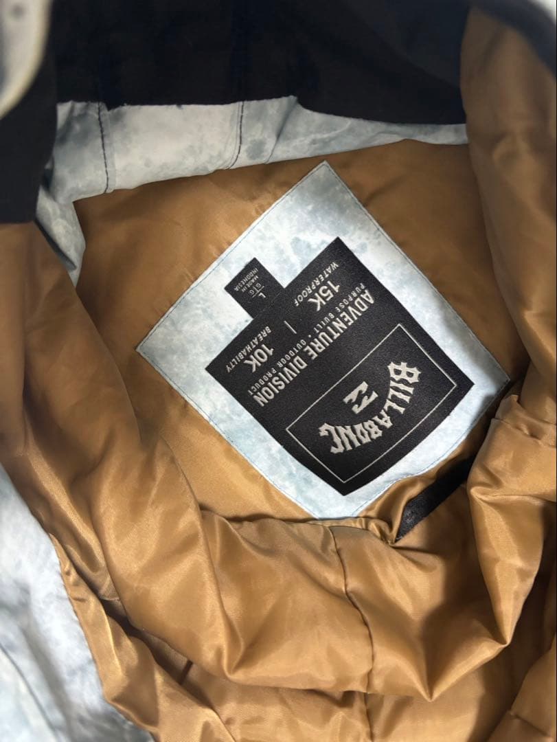 ビラボン　スノーボードウェア　Lサイズ