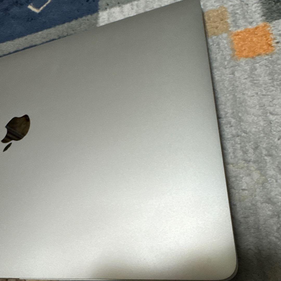 MacBook本体 Macbook pro core i9