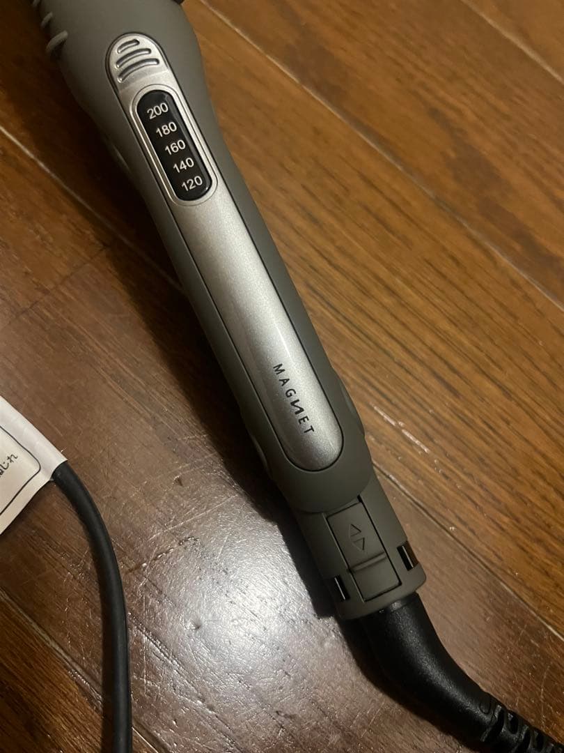 MAGNET ヘアアイロン　美品