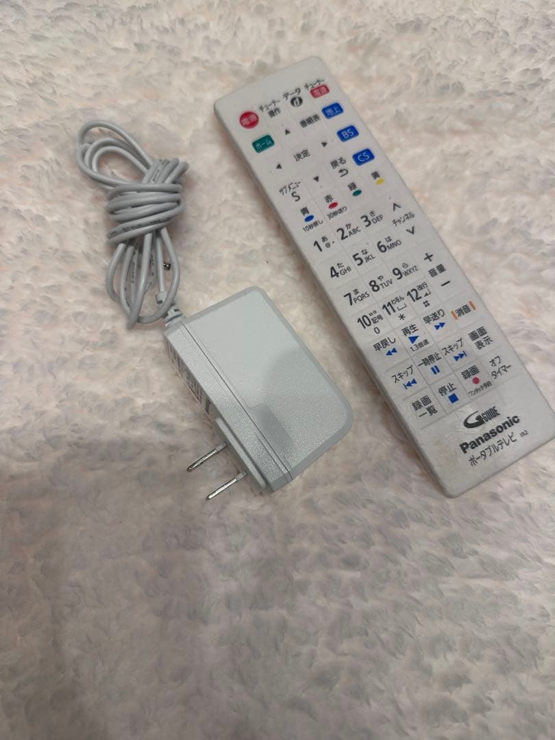 Panasonic ポータブルテレビ 本体 リモコン付き