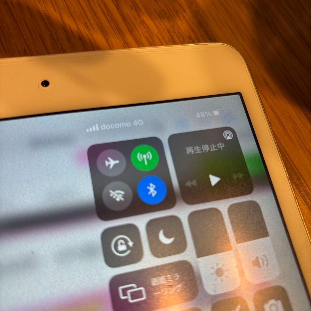 Apple iPad mini 4 64GB 本体 SIMロックフリー