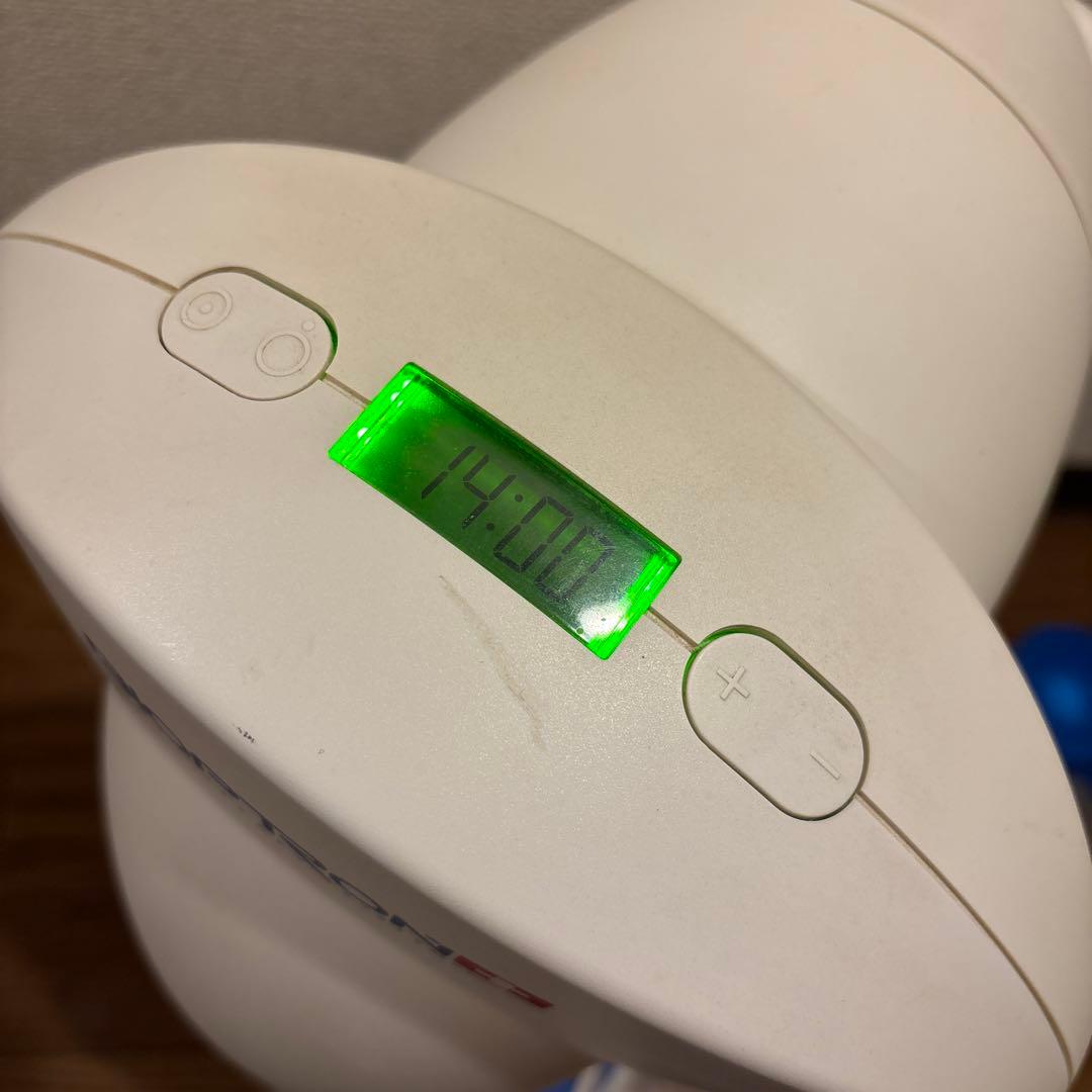 BIOTRON スウォゥツつき光療法器　美顔器バイオプトロン