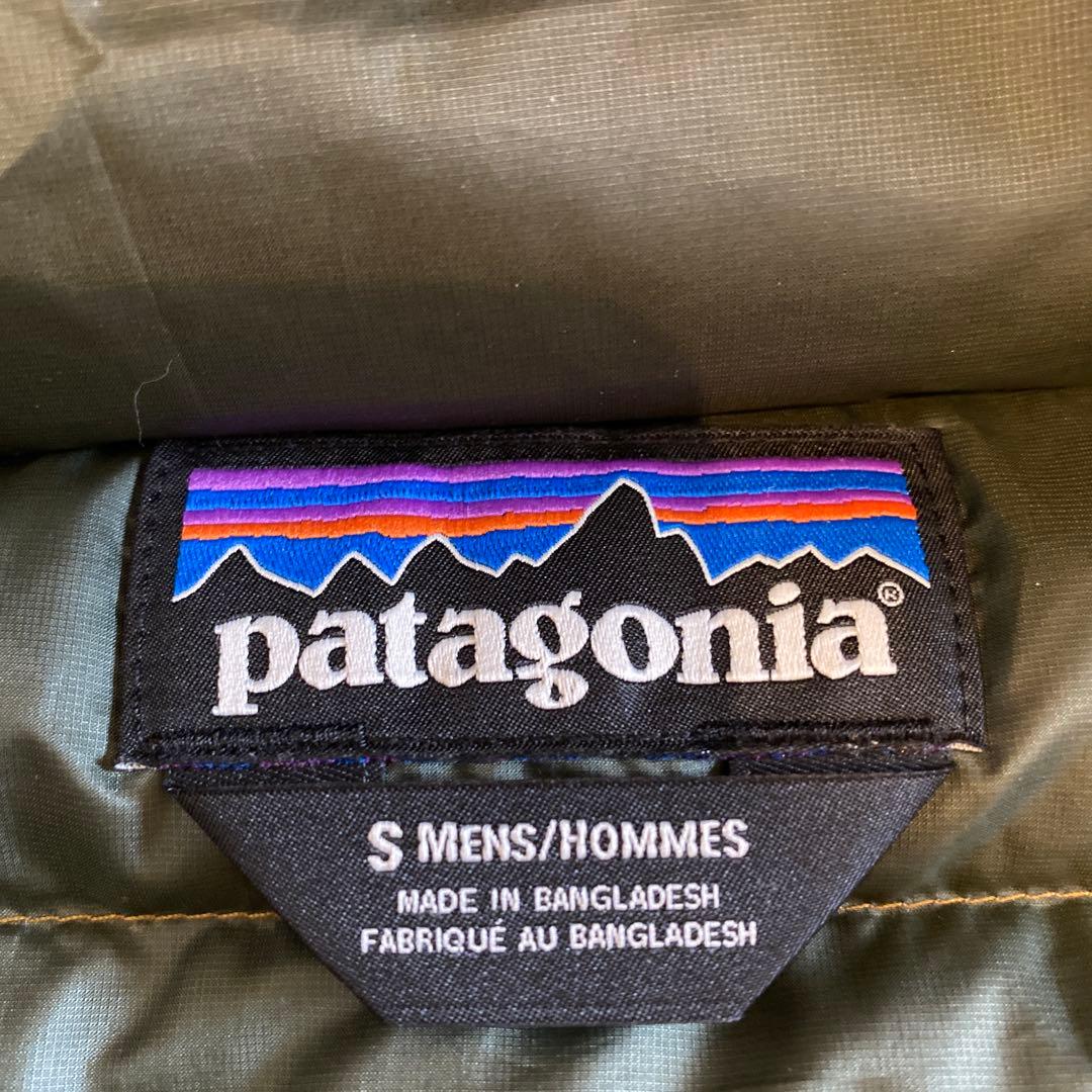 patagonia ダウンセーター　フーデイ　プルオーバー　Sサイズ