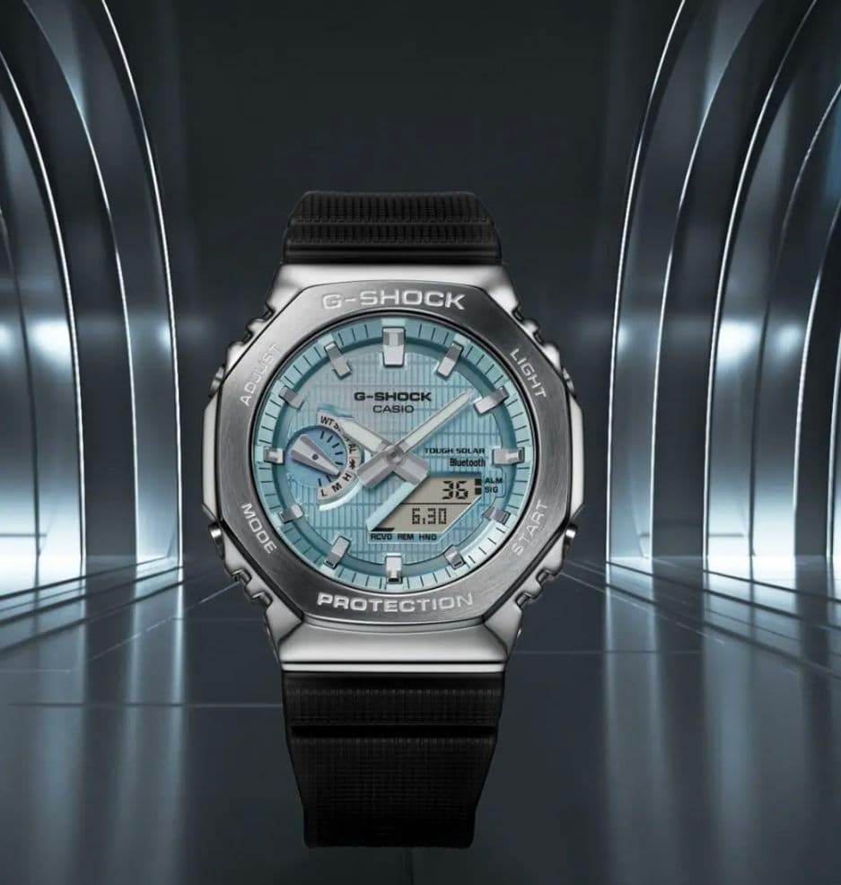 ジーショック　GBM-2100A-1A2JF　カシオ