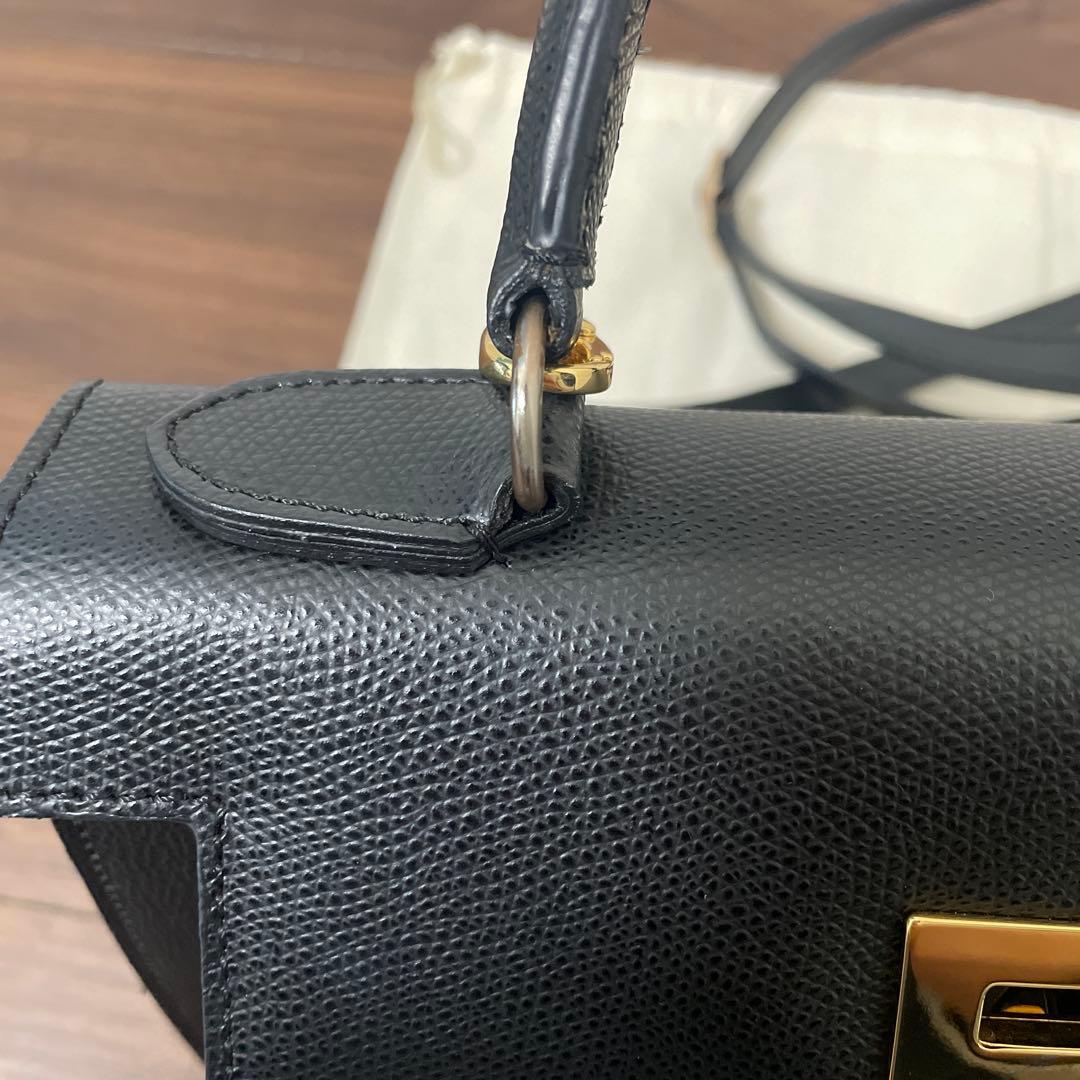 CARBOTTIハンドバッグ