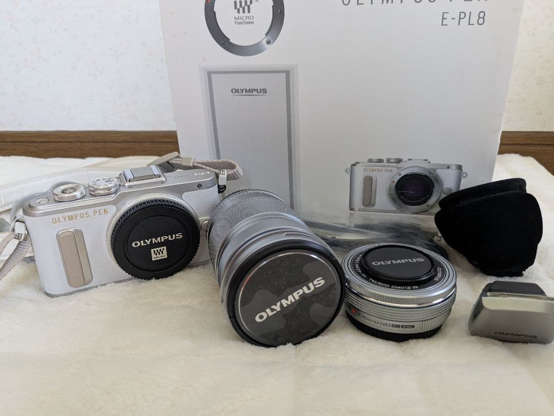 OLYMPUS オリンパス PEN E-PL8 ダブルレンズ
