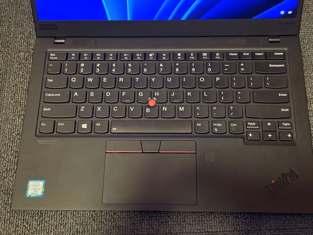 Lenovo Thinkpad X1 Carbon 第7世代