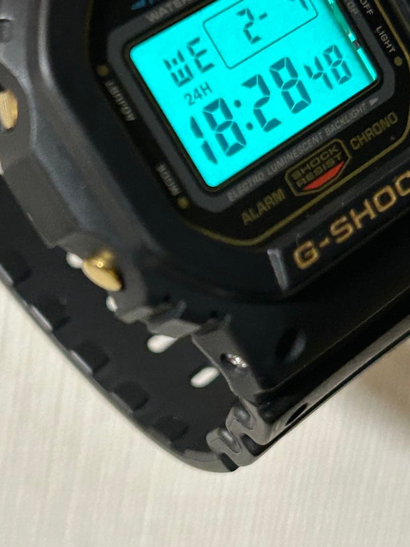 casio G-SHOCK ジーショックDW-5600E 良好　美品　ゴールド