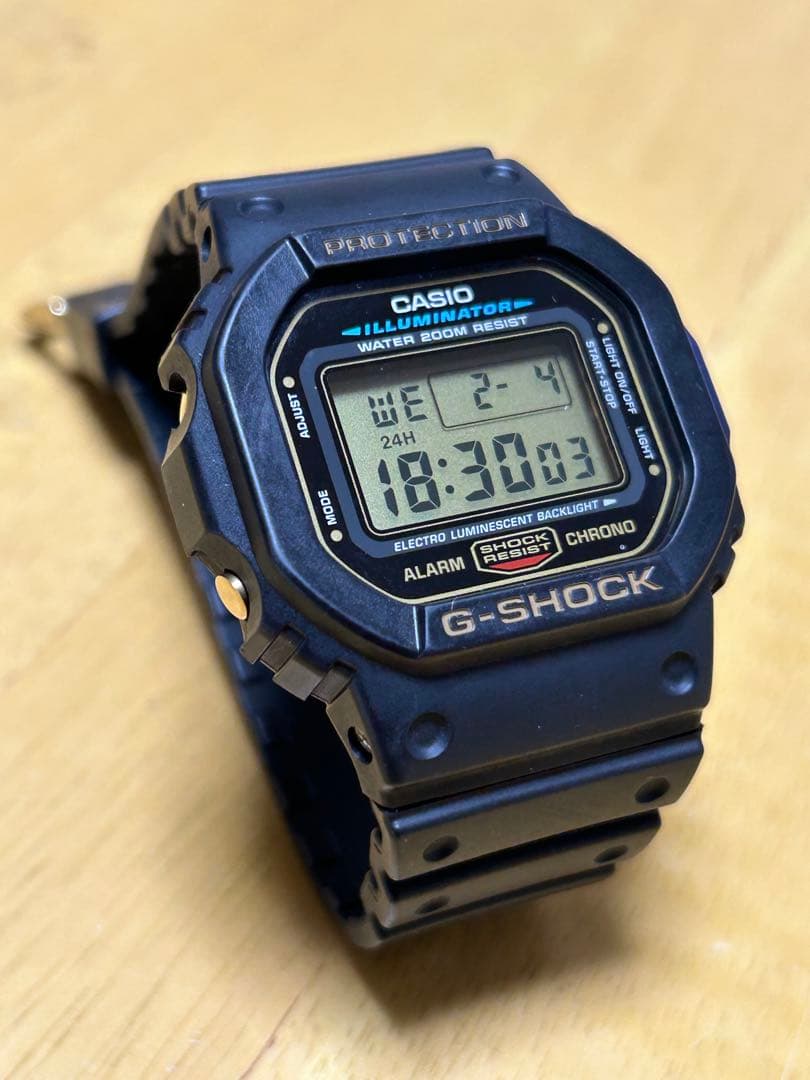 casio G-SHOCK ジーショックDW-5600E 良好　美品　ゴールド