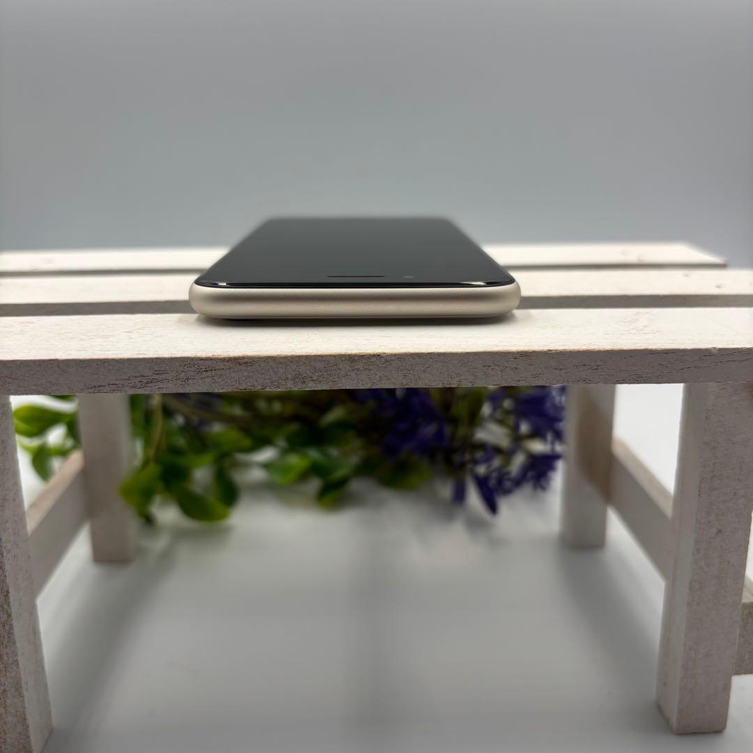 【美品】iPhone SE第3世代 64GB スターライト 342