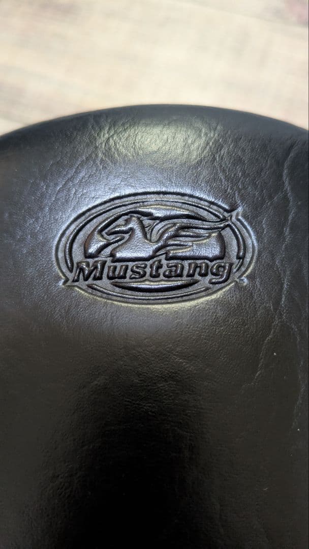 シャドウ750用　mustang社製　シートセット