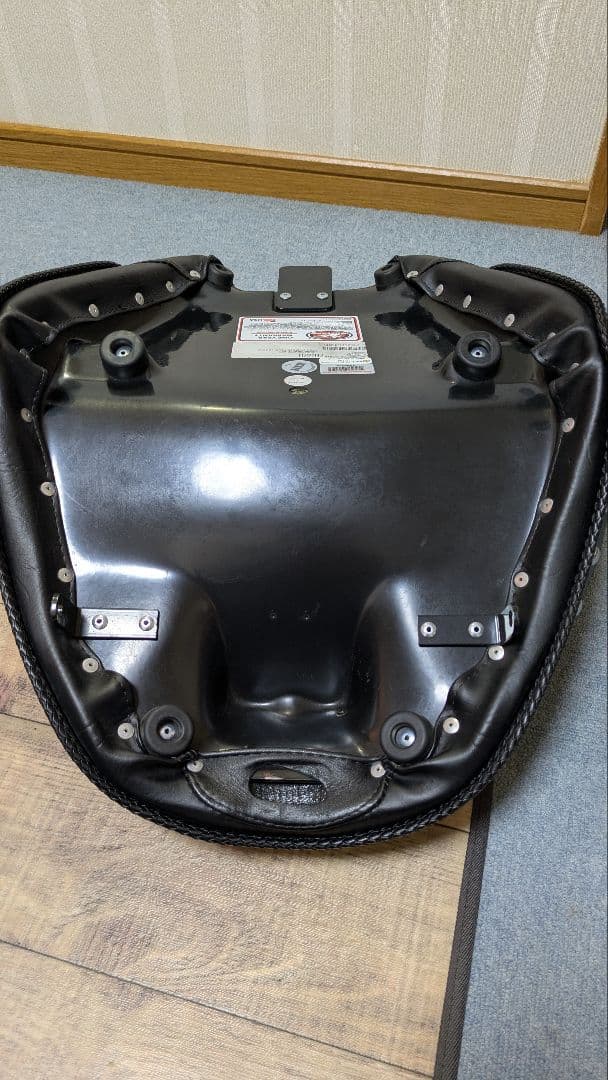 シャドウ750用　mustang社製　シートセット