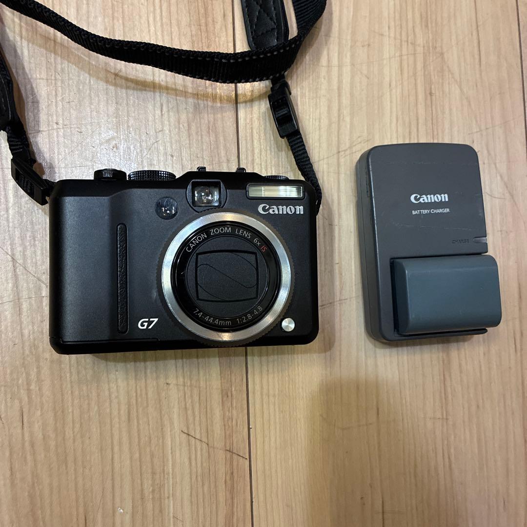 Canon Powershot G7(本体＋バッテリー×2＋充電器＋ストラップ）