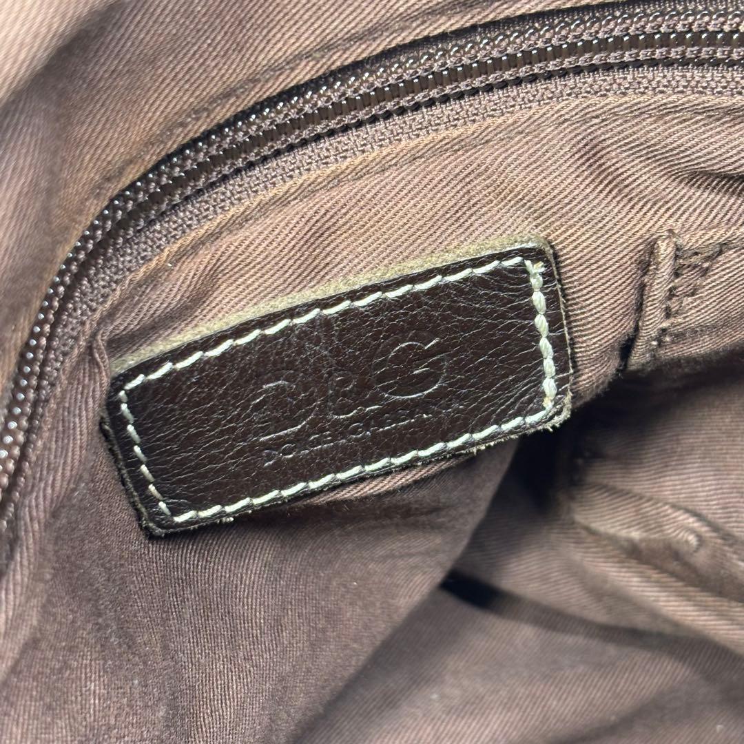 D&G DOLCE&GABBANA メッセンジャーバッグ　A4収納可能　肩掛け