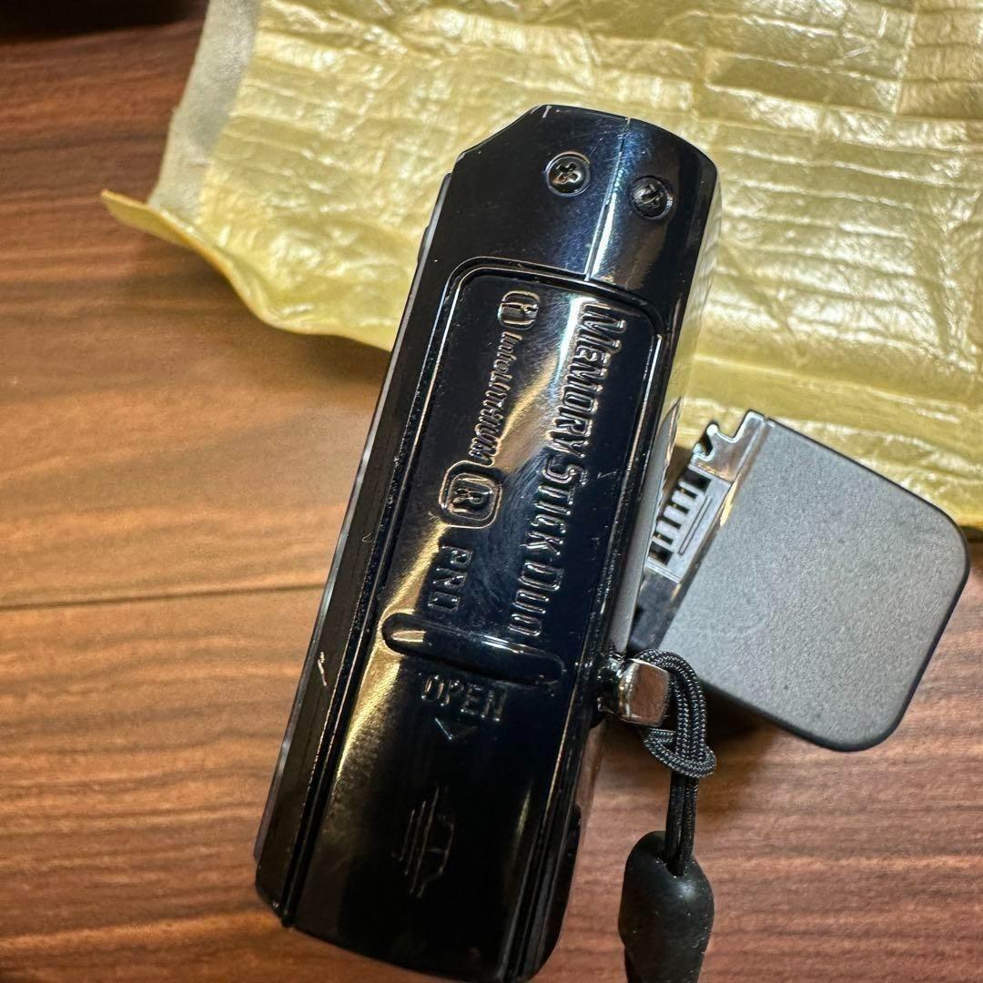 SONY Cyber−Shot T DSC-T30 デジカメ 2750