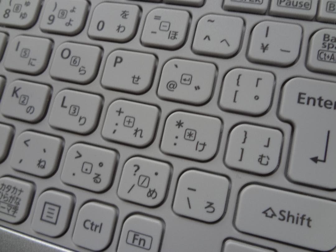 Panasonic Let's note CF-RZ6 10インチ　傷、ヒビあり