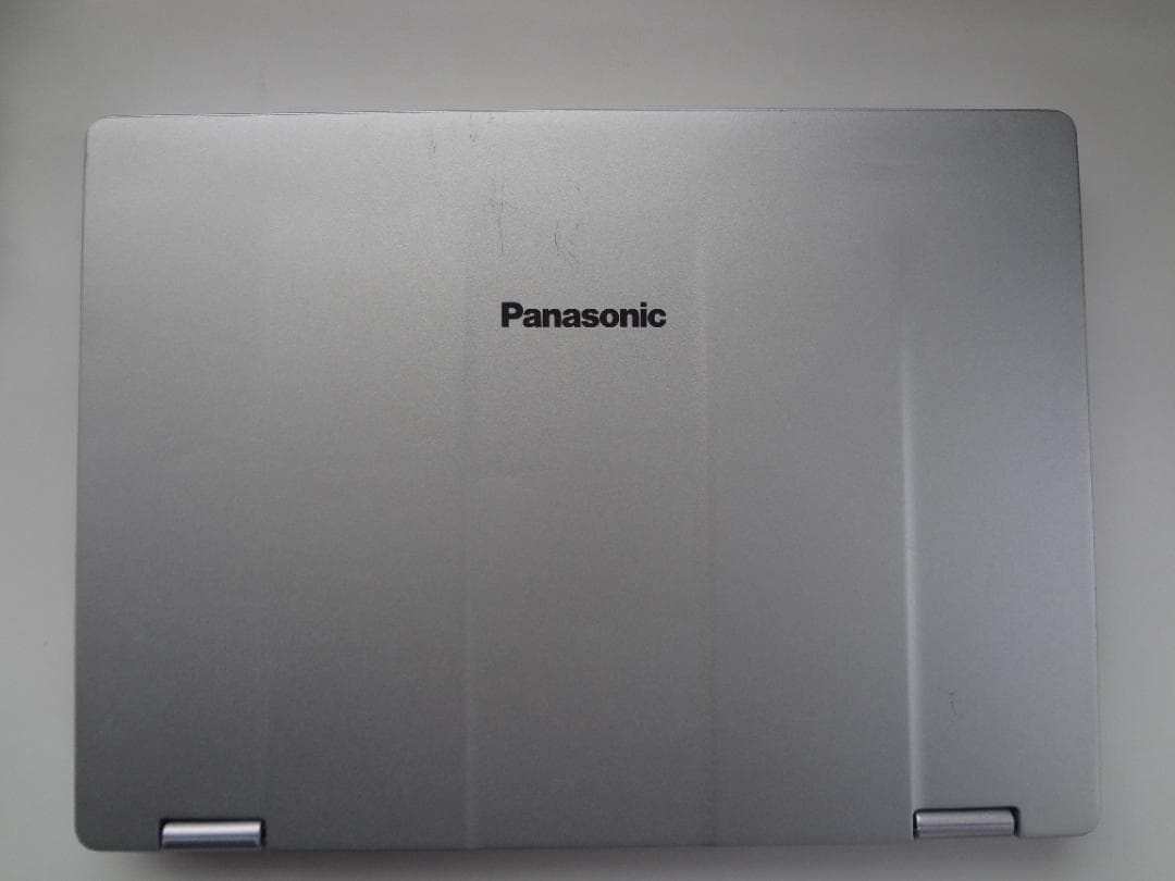 Panasonic Let's note CF-RZ6 10インチ　傷、ヒビあり