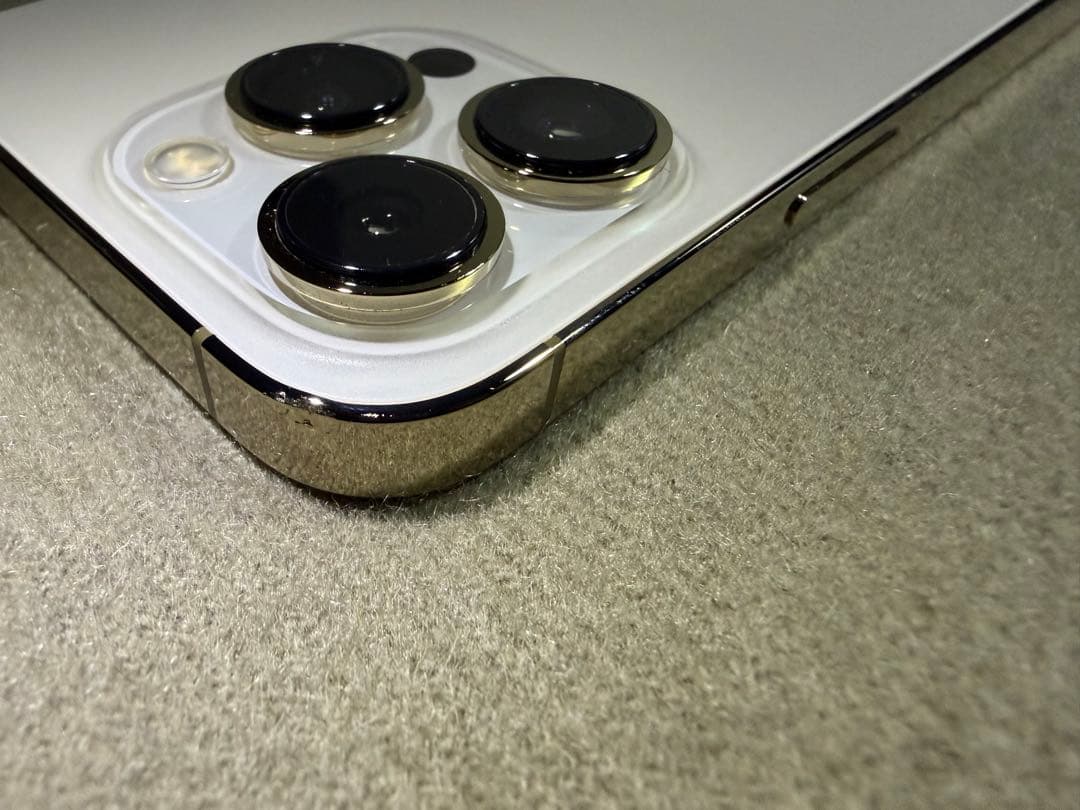 【美品】Apple iPhone 13 Pro ゴールド 本体256GB