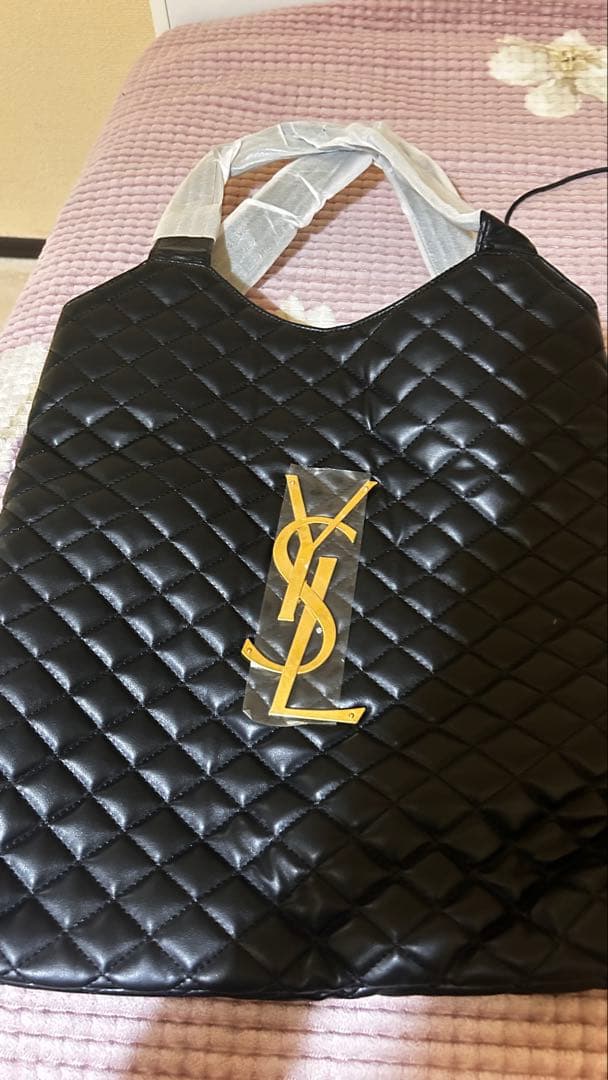 YSL 黒 キルティングバッグ 大きめ