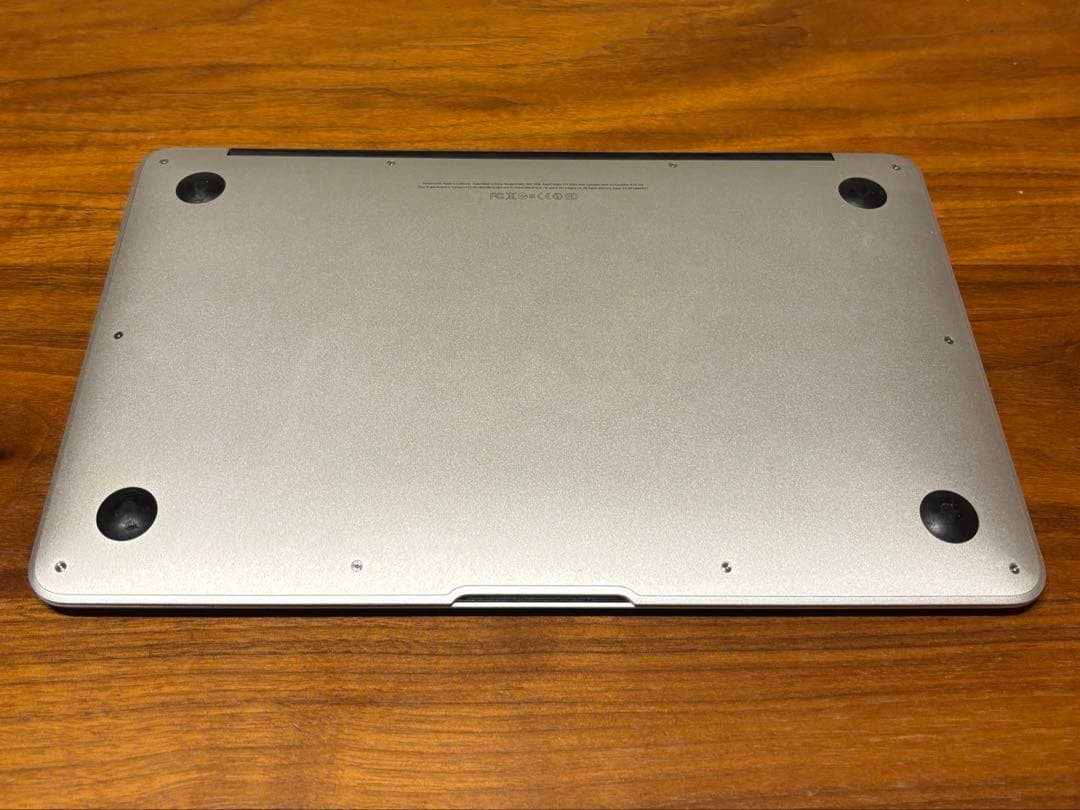 MacBook Air 11インチ Mid 2012