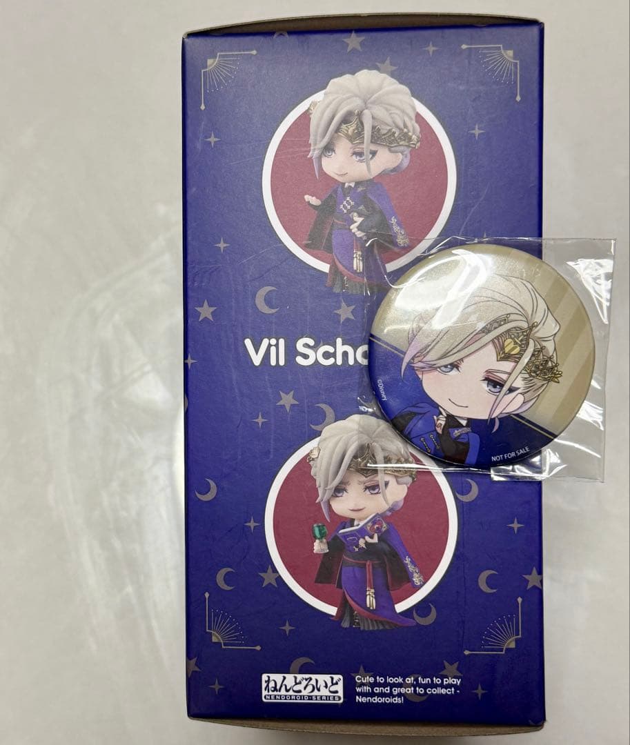 ツイステ ヴィル ねんどろ 特典付き