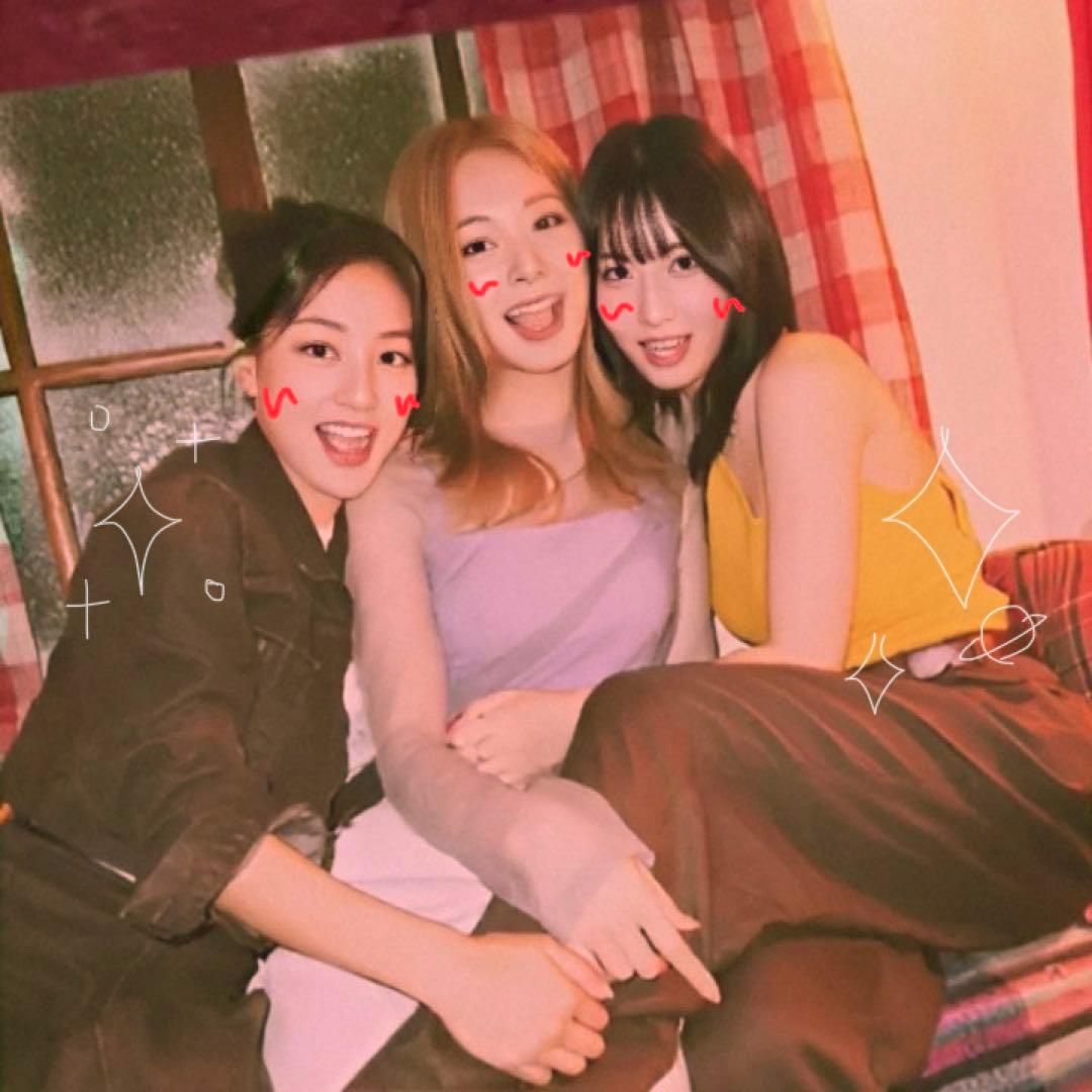 にゃん♡ ページ