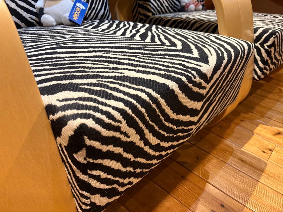 北欧家具Artek / アルテックタンクソファ400ゼブラ一脚