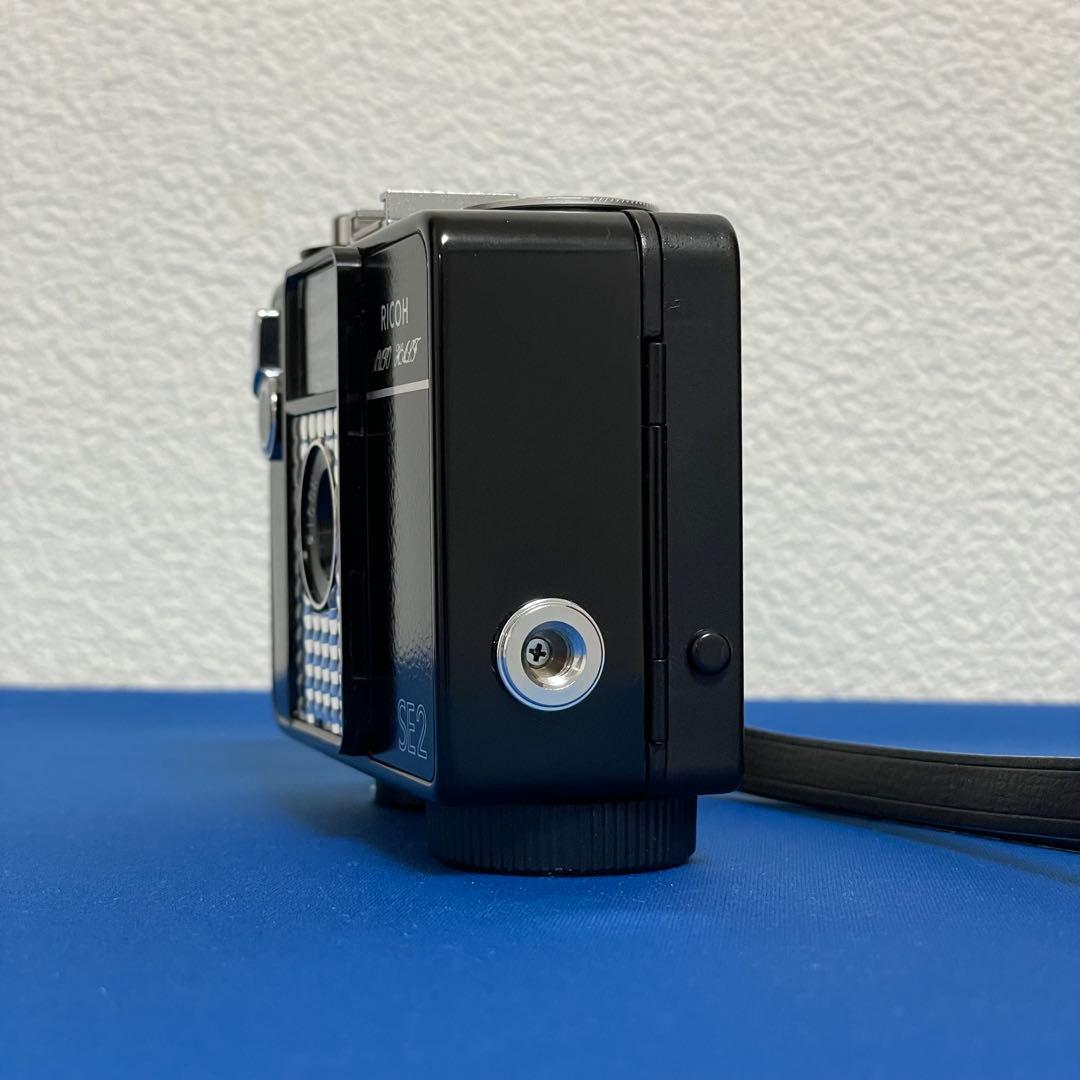 ☆最上美品！☆リコーオートハーフSE2ブラック☆未開封36枚撮りフィルム付き！☆