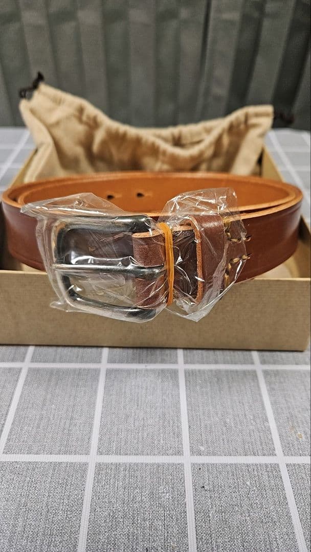 GANZO革製品 ベルト茶色100cm メガネケース黒色 小銭入れ