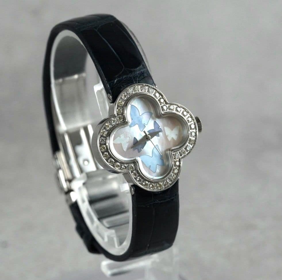 極美品 Lunage ルナージュ ダイヤベゼル 0.5ct シェル文字盤 稼動品