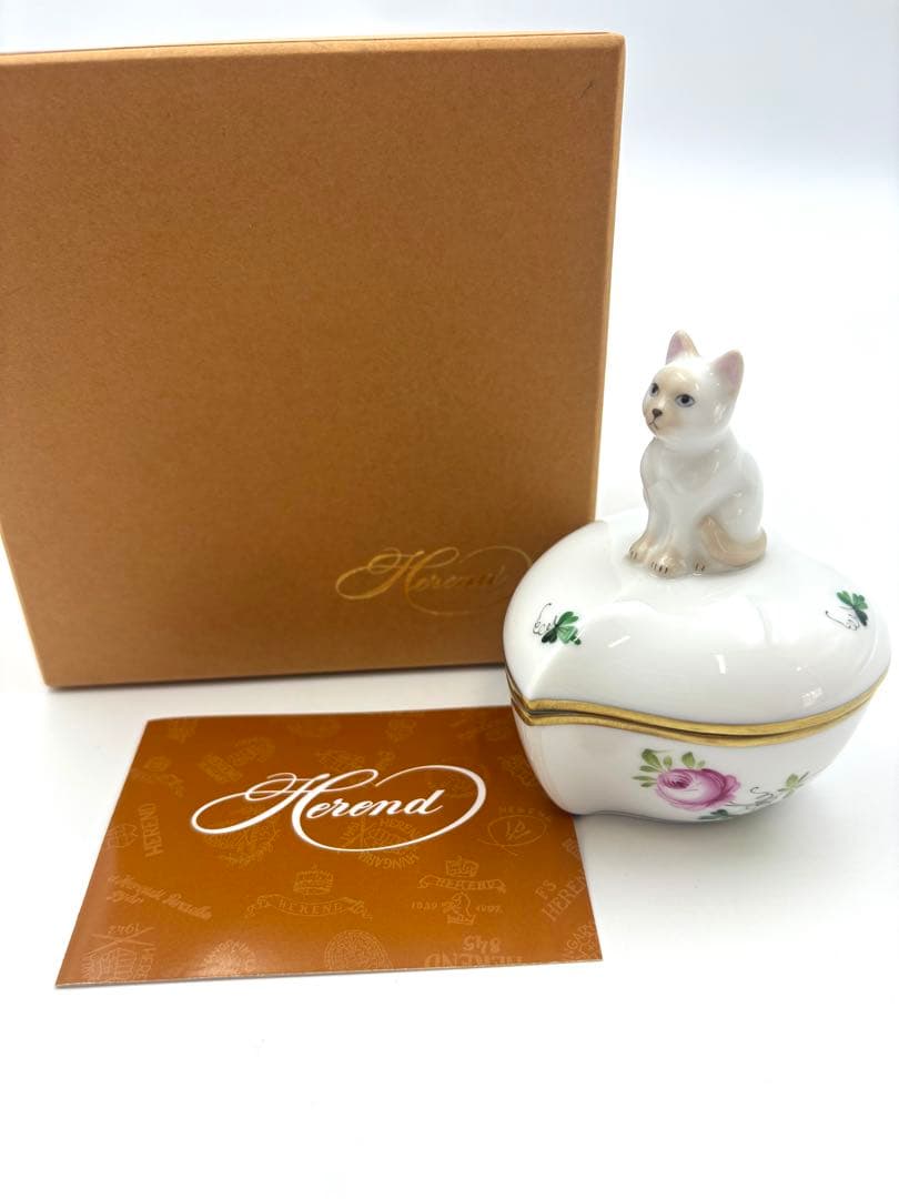 未使用保管品　ヘレンド 猫　ハート　ウィーンの薔薇　小物入れ　ボンボニエール箱付