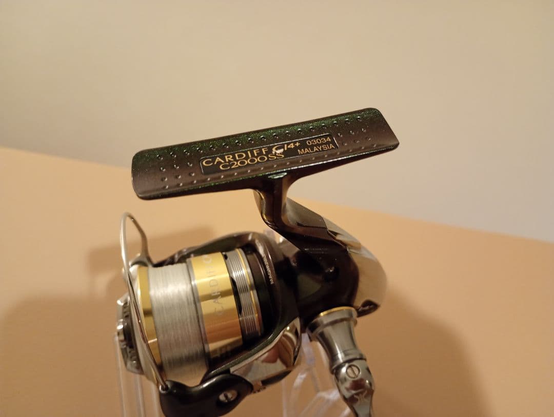 シマノ　12カーディフ Ci4+C2000SS リール