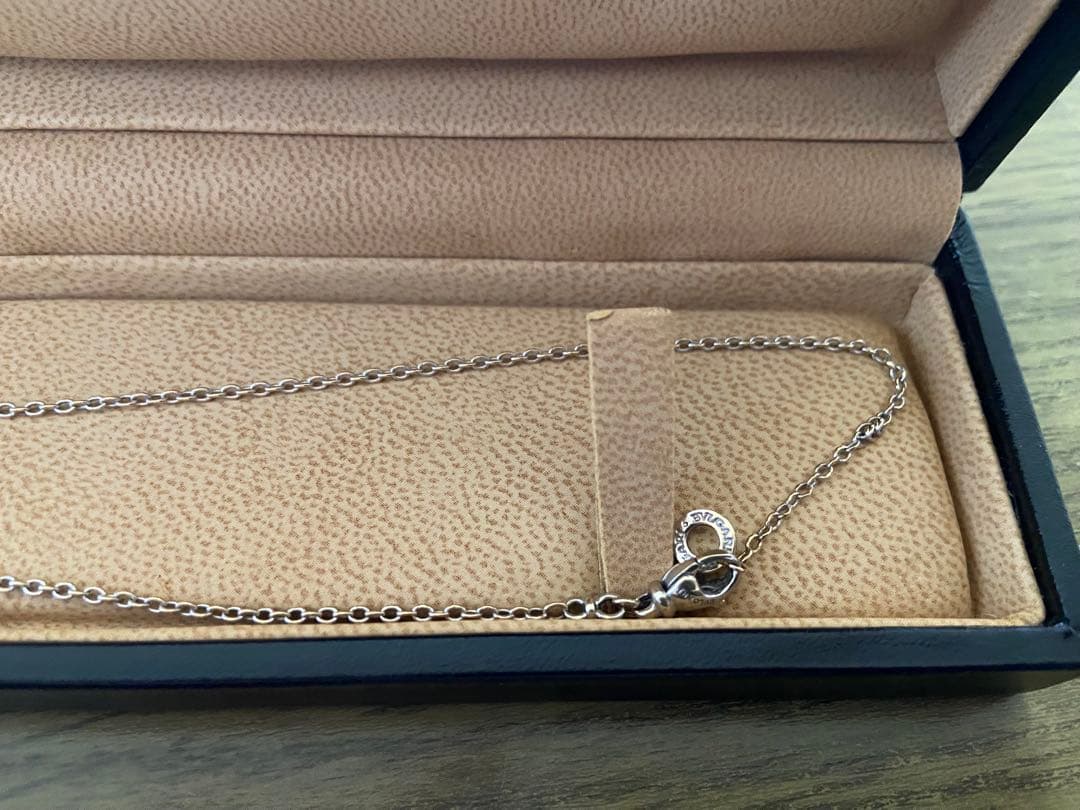 BVLGARI ネックレス(18金チェーンとトップはシルバー)