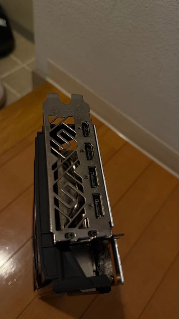 グラフィックボード・グラボ・ビデオカード SAPPHIRE NITRO+ RADEON RX5700XT8GB GDDR5