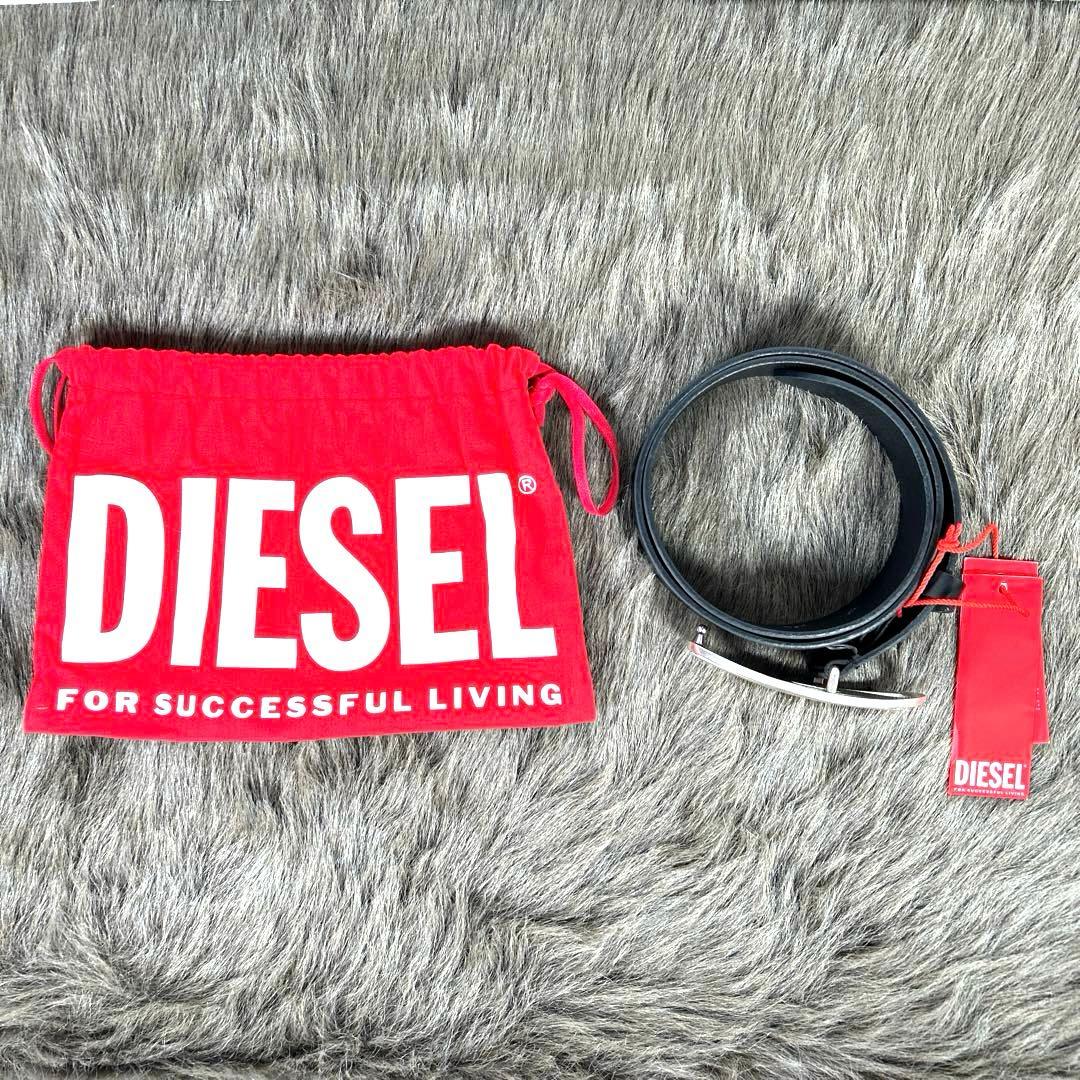 ディーゼル　DIESEL ベルト　レザー　未使用保管品　黒　タグ付き　T205