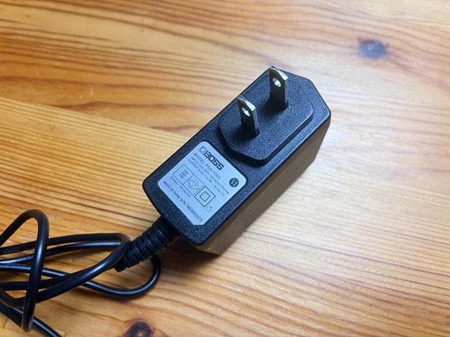 BOSS ギター用マルチ・エフェクター ME-25