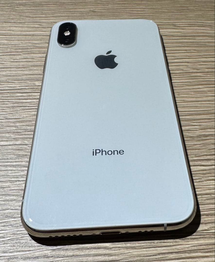 iPhone Xs 64GB 75% シルバー SIMフリー