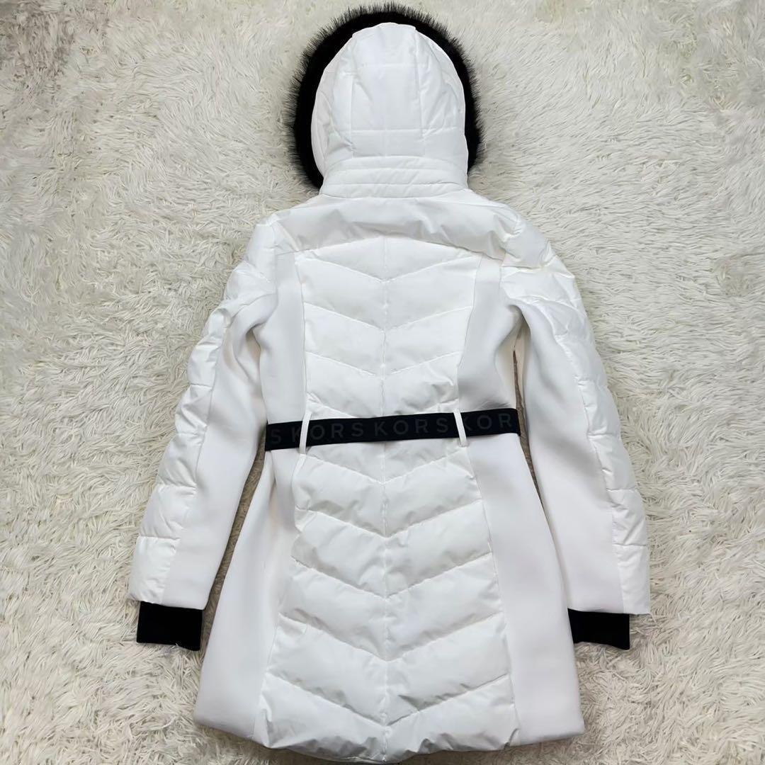 未使用級✨マイケルコース ダウンコート ベルト 白 Sサイズ フード ファー