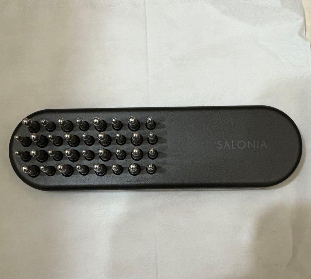 サロニア　EMS リフトブラシ　3Dケア　定価44,000円　R7.7月購入