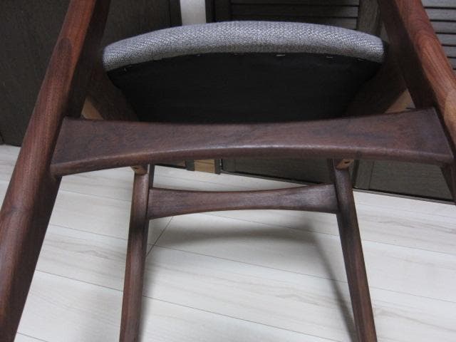 NOCE/ノーチェ ウォールナット天然木チェア MK11A ライトグレー　②