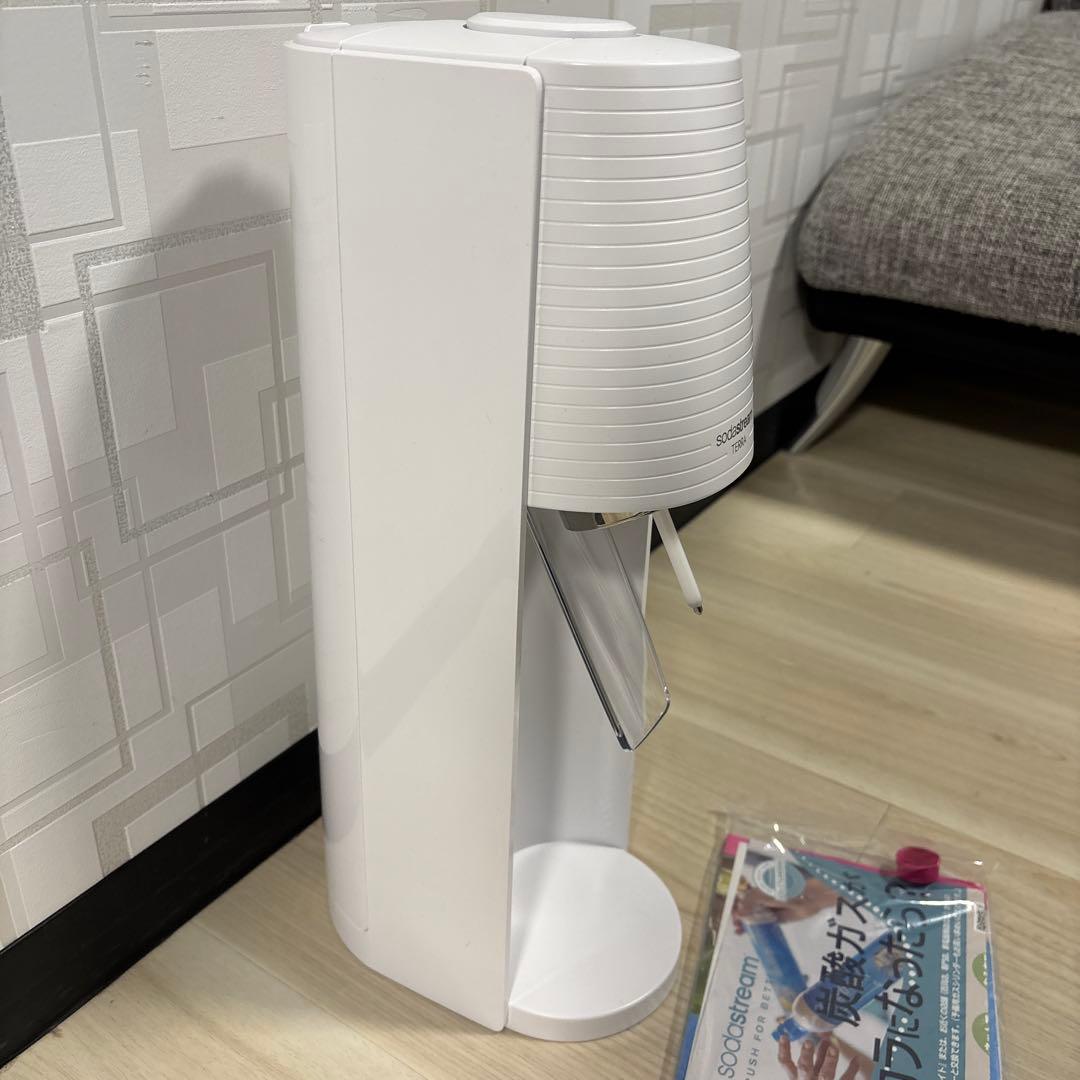 sodastream TERRA ホワイト ボトル3本付き