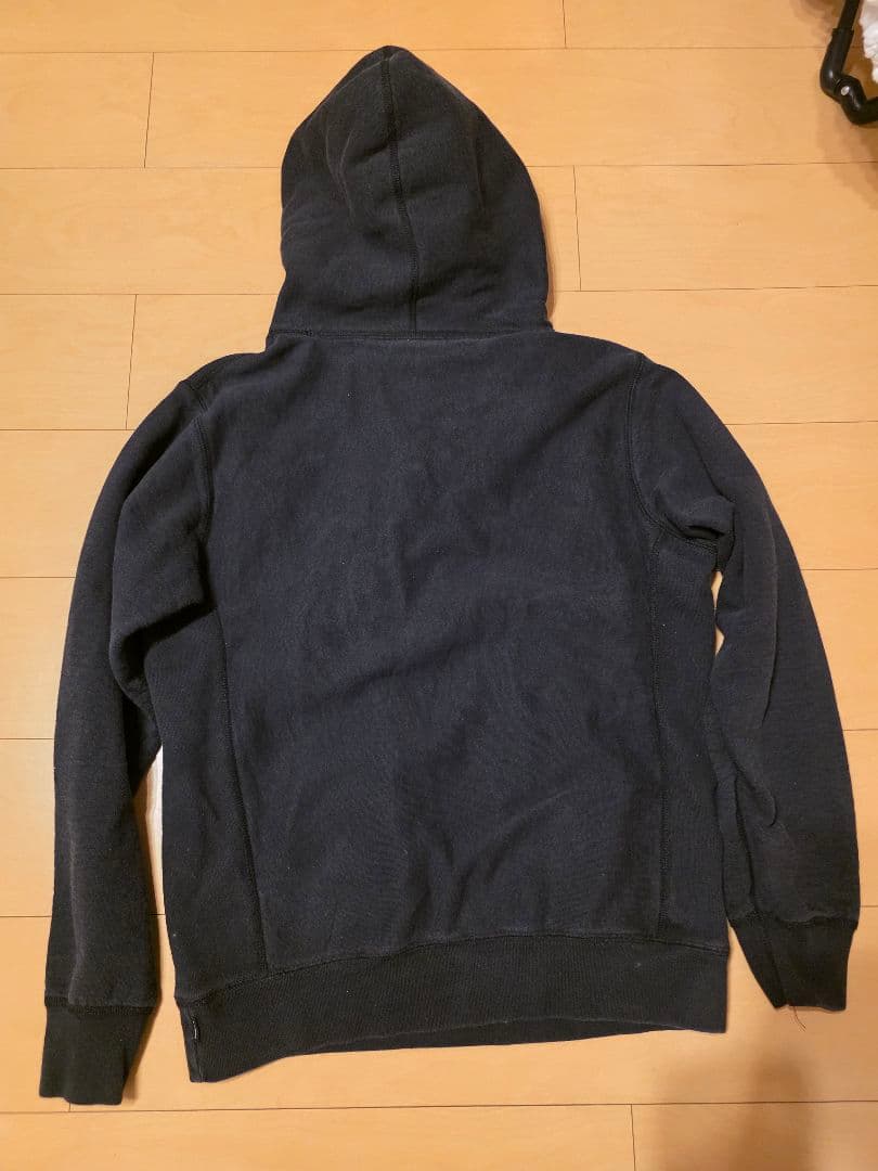 Supreme 19ss 　センター刺繍パイルロゴ パーカー　シュプリーム