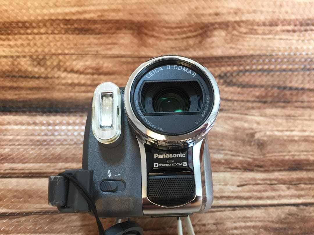 撮影再生ダビングOK　美品　Panasonic　NV-GS200　付属品あり