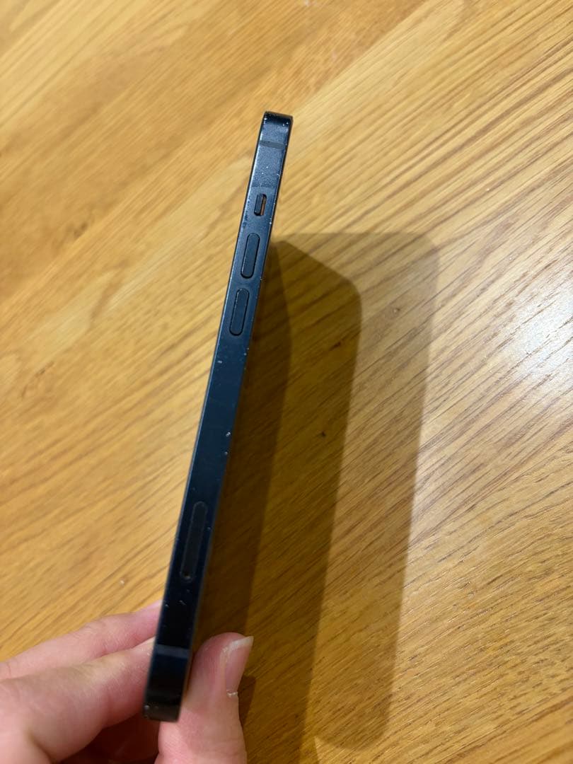 ザ*ラ様 iPhone13 本体