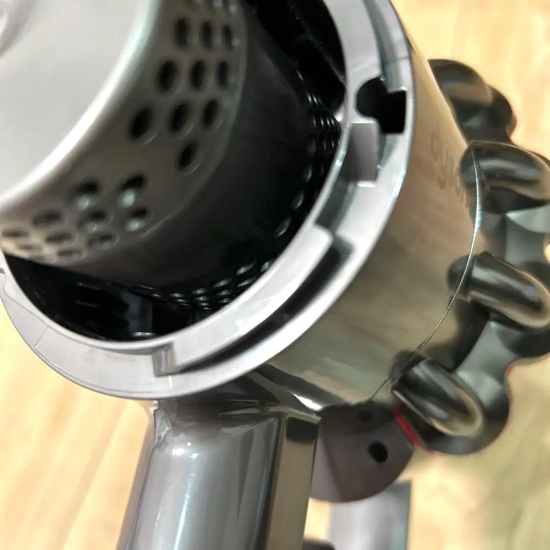 【新品未使用】Dyson ダイソン　掃除機　V10 SV1 本体のみ　純正