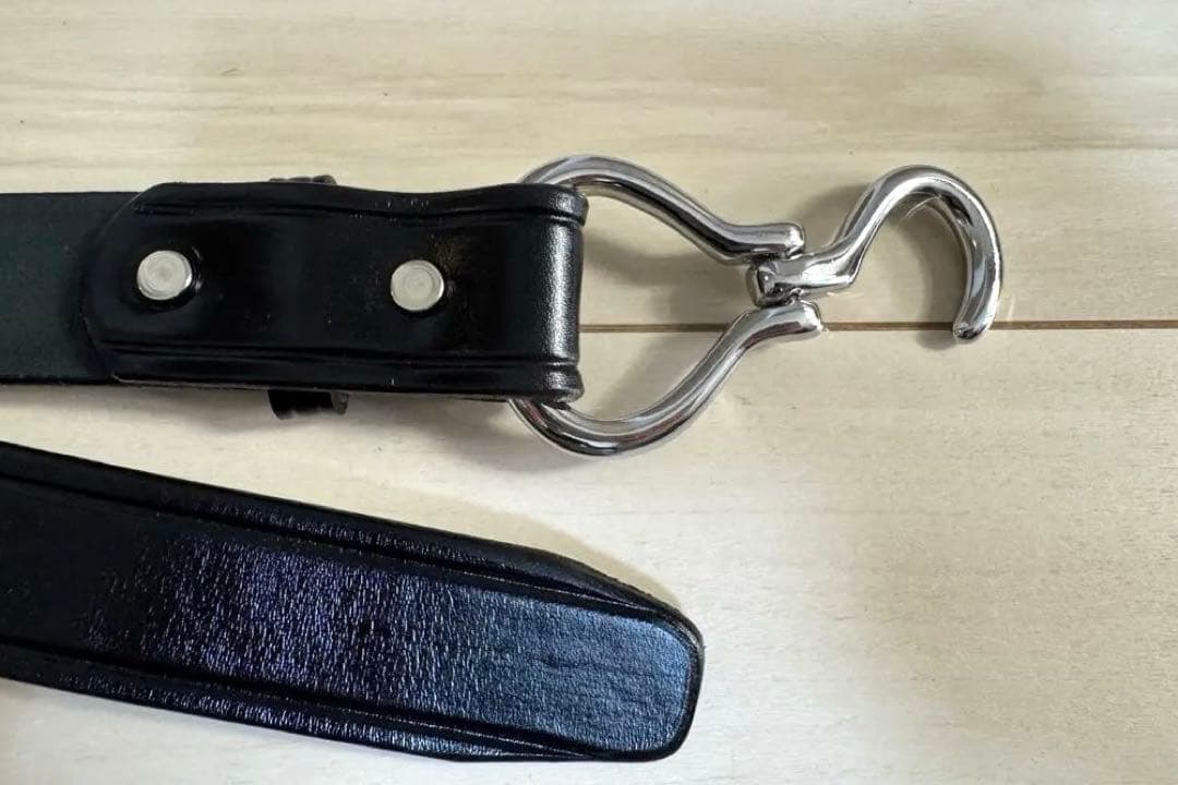 TORY LEATHER 1.25インチ フックバックルベルト 32ブラック