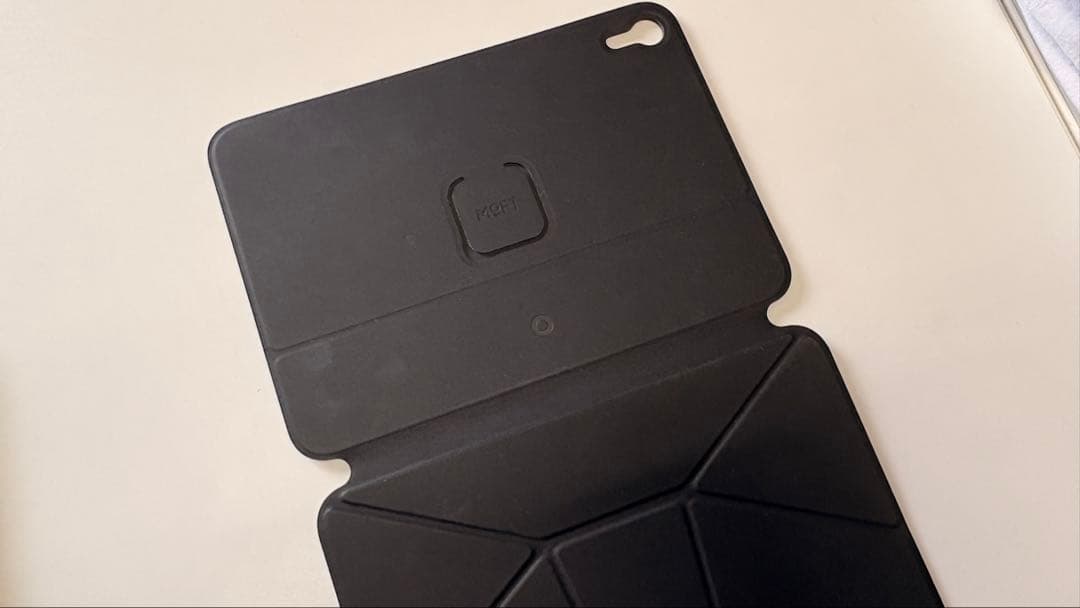 iPad mini 128GB a17 グレー MOFTカバー付き