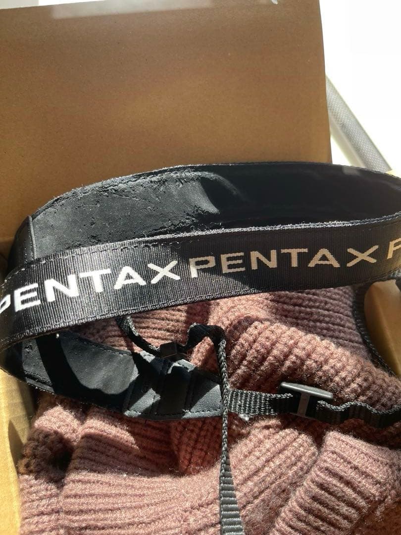 PENTAX K-01ズームレンズキット ホワイト/ブラック ミラーレス一眼レフ