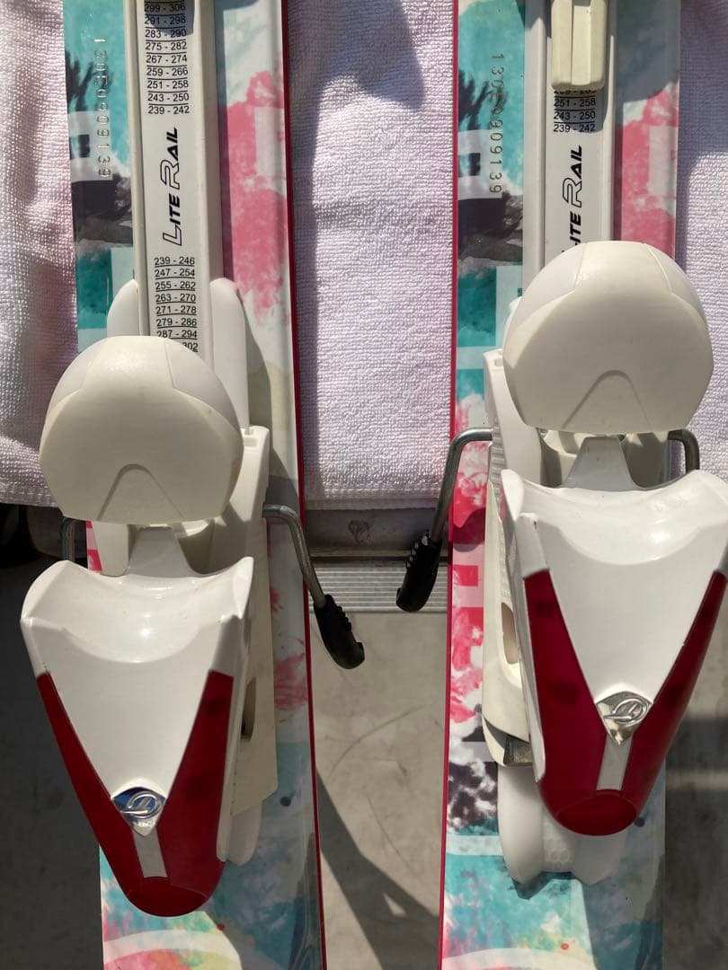 【美品】ショートスキー(ファン　ミッド　ミドル)ボードと解放ビィンディングセット