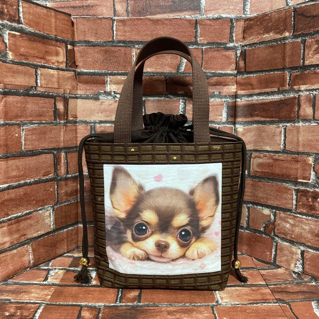 肩掛けバック　ランチバッグ　壁掛け小物入れ　チワワ　パネル生地